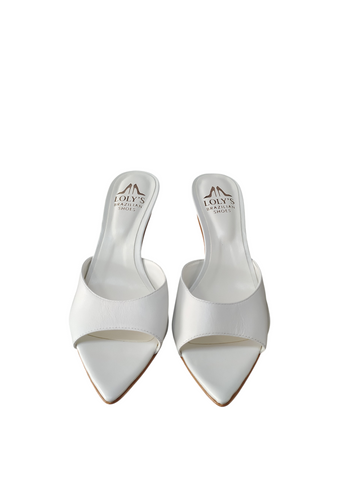 Sandalia blanca sueco taco fino medio Lolys