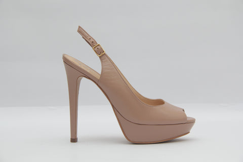 Stella High – Nude