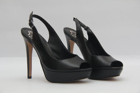 Stella High – Negro