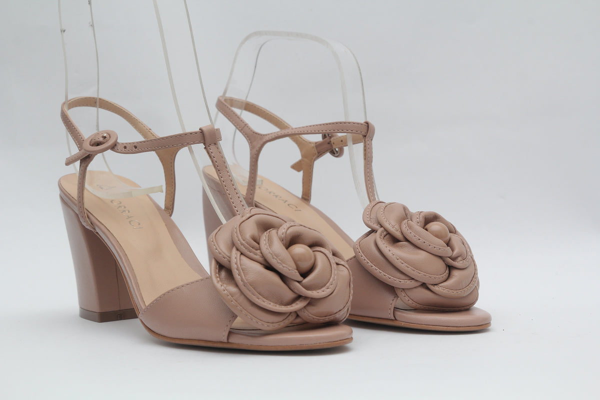 Perla Nude